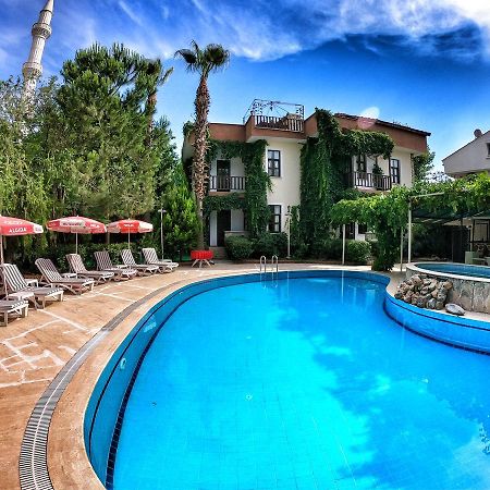Erciyes Apart Hotel Fethiye Esterno foto