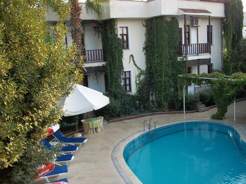 Erciyes Apart Hotel Fethiye Esterno foto