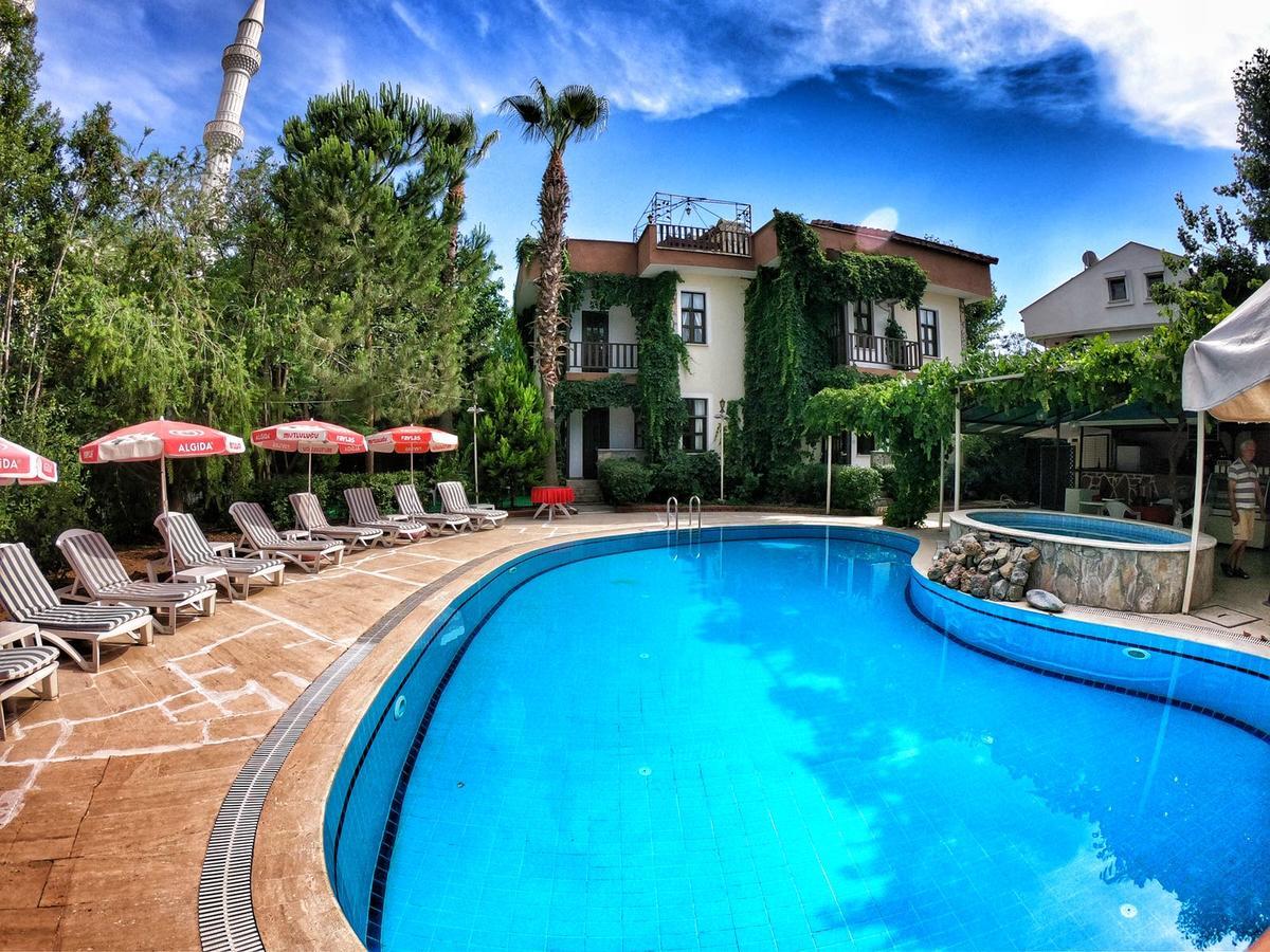 Erciyes Apart Hotel Fethiye Esterno foto